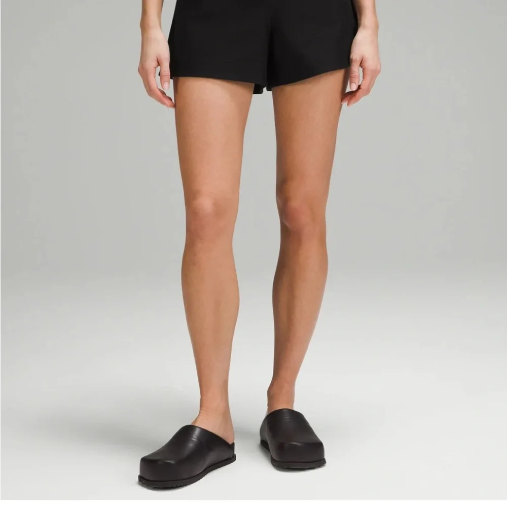 Utilitech Relaxed Fit HR Short 3.5” - Picture 1 of 4
